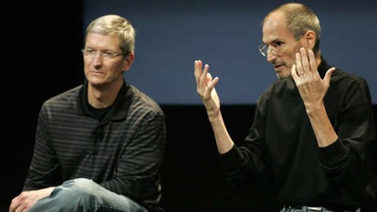 tim-cook-and-steve-jobs