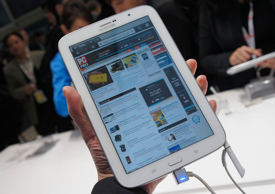 Galaxy Note 8: iPad mini mai are un concurent Samsung