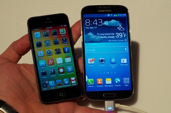 iPhone-5-vs-Samsung-Galaxy-S4