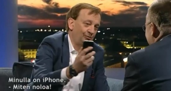 nokia_ceo_throws_iphone