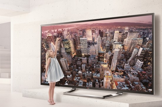 LG ține pasul și lanseaza în România un model de televizor UHD