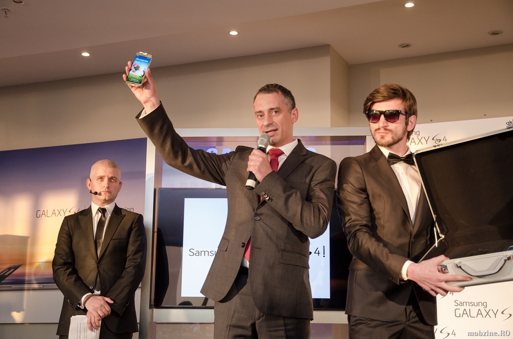 Samsung Galaxy S4 lansat interesant în România … și parcă am mai văzut undeva asta