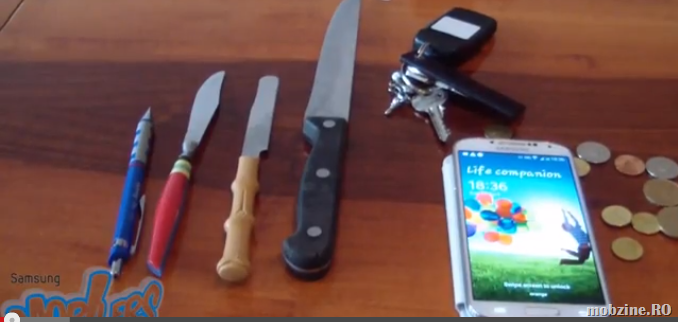 Video: ecranul lui Galaxy S4 sub atacul unor cuțite