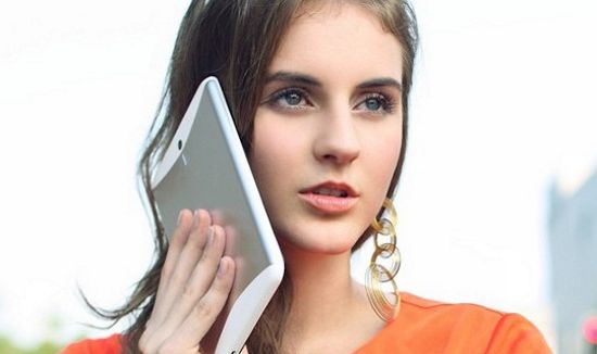 Huawei MediaPad 7 Vogue, tabletă cu abilități de telefon