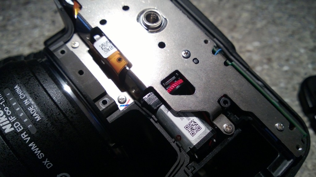 La revedere Nikon D40: ‘Error. Press shutter release button again’