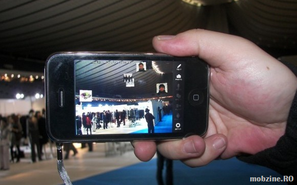 Profesioniștii sunt dați la o parte: ziariștii devin fotografi cu iPhone