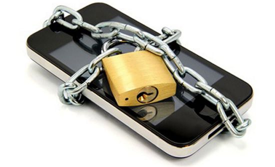 Aproximativ 85% dintre utilizatorii de smartphone-uri nu folosesc aplicaţii pentru securitate