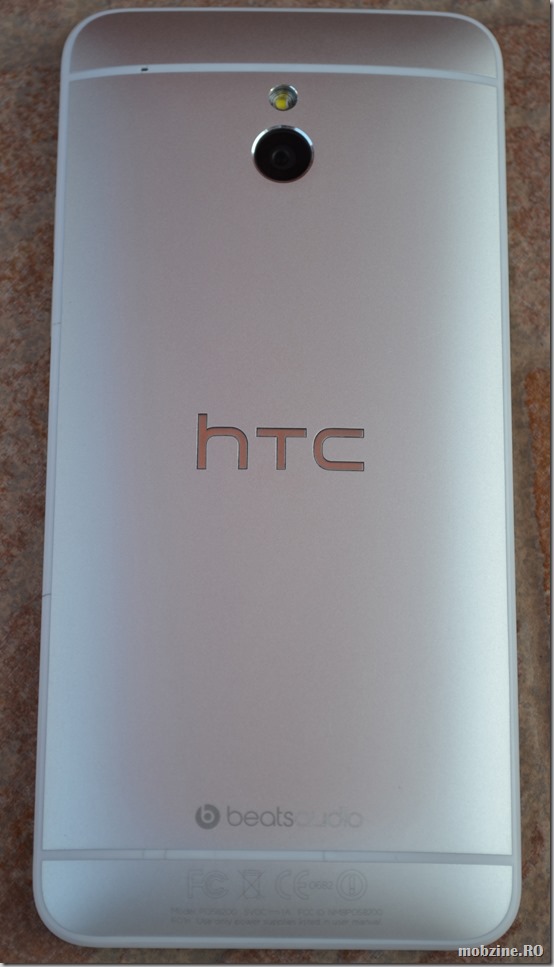 HTC One mini 13
