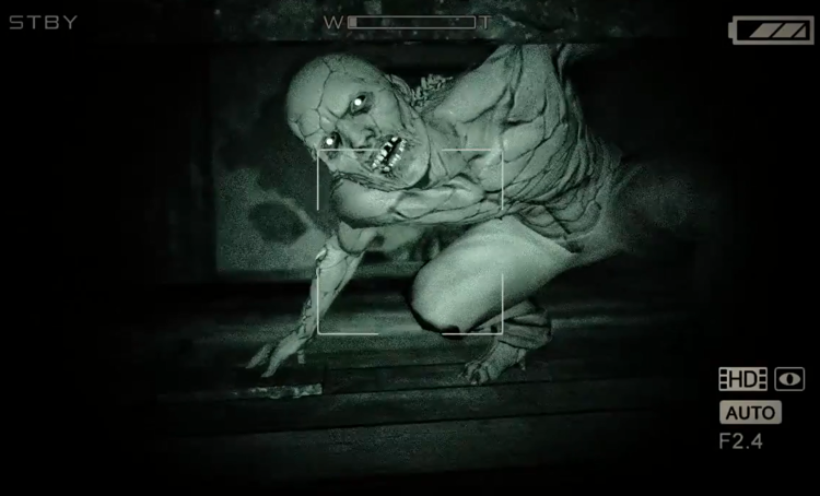 Review Outlast: sange si fiori la greu!