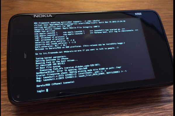 Kernel-ul iOS portat cu succes pe Nokia N900