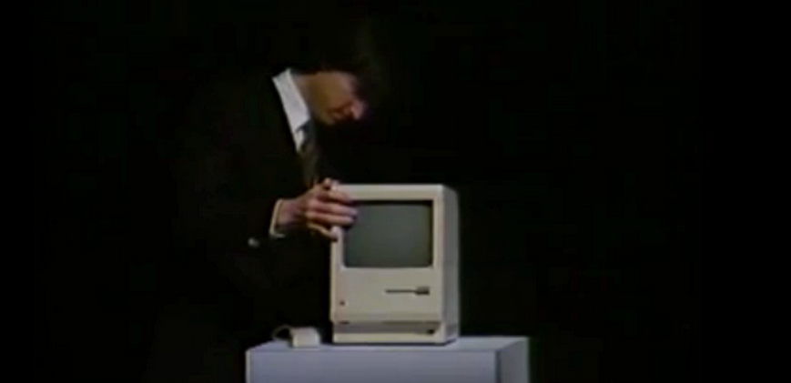 Video: Steve Jobs prezentand primul Mac in 1984