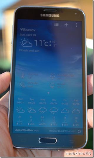 HTC One M8 vs Samsung Galaxy S5 13