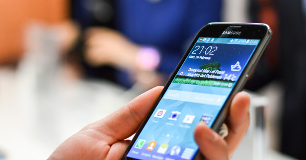Primul contact cu Samsung Galaxy S5