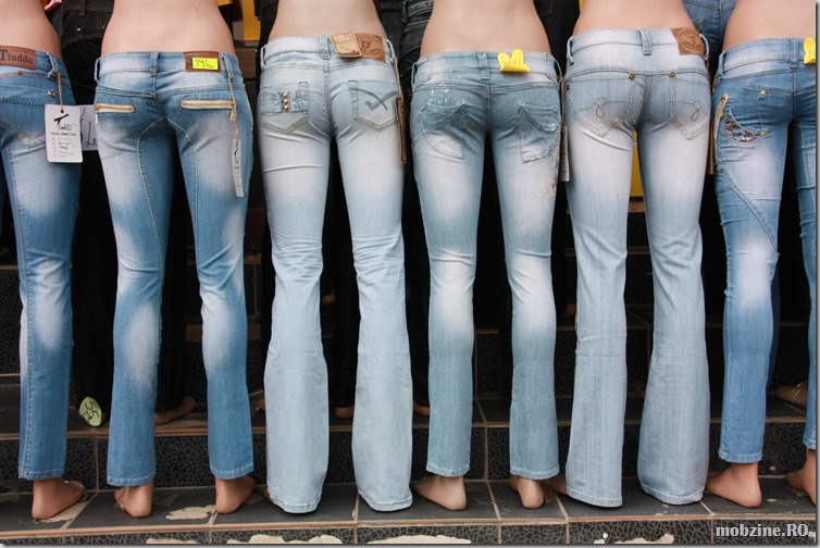 hot-girls-in-jeans-pictures