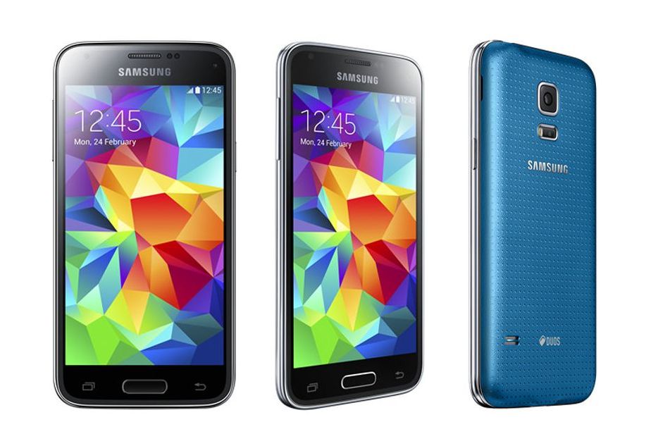 Samsung Galaxy S5 mini are un pret deloc mini