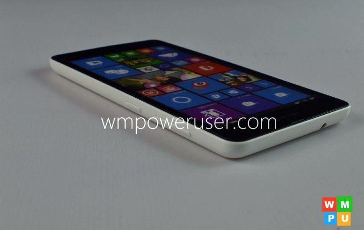 Microsoft Lumia 535, branding agresiv versus branding finut