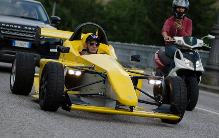 Chestii verzi: Formula 1 cu motor electric si legal, pe strada!