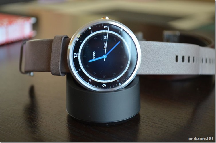 Moto 360 38