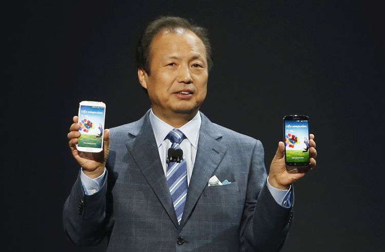J.K. Shin ramane la sefia diviziei de mobile a Samsung
