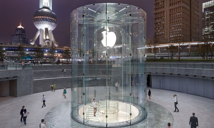 Apple mai bate un record: cele mai mari incasari trimestriale – 18 miliarde USD