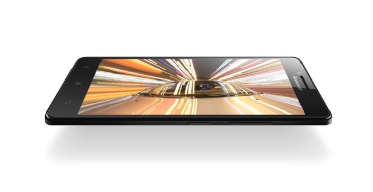 Lenovo A6000, un nou smartphone model