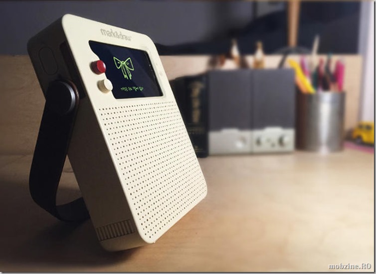 3042733-slide-s-8-turn-your-old-iphone-into-a-new-braun-inspired-radio