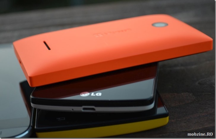 Lumia 435 08