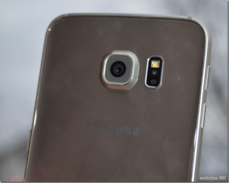 Samsung Galaxy S6edge 02