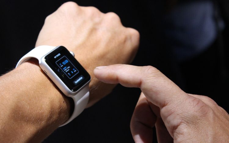 Succesul Apple Watch pus la indoiala