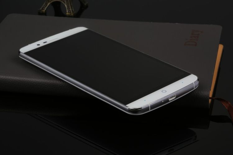 Elephone P8000, killer de flagship-killer