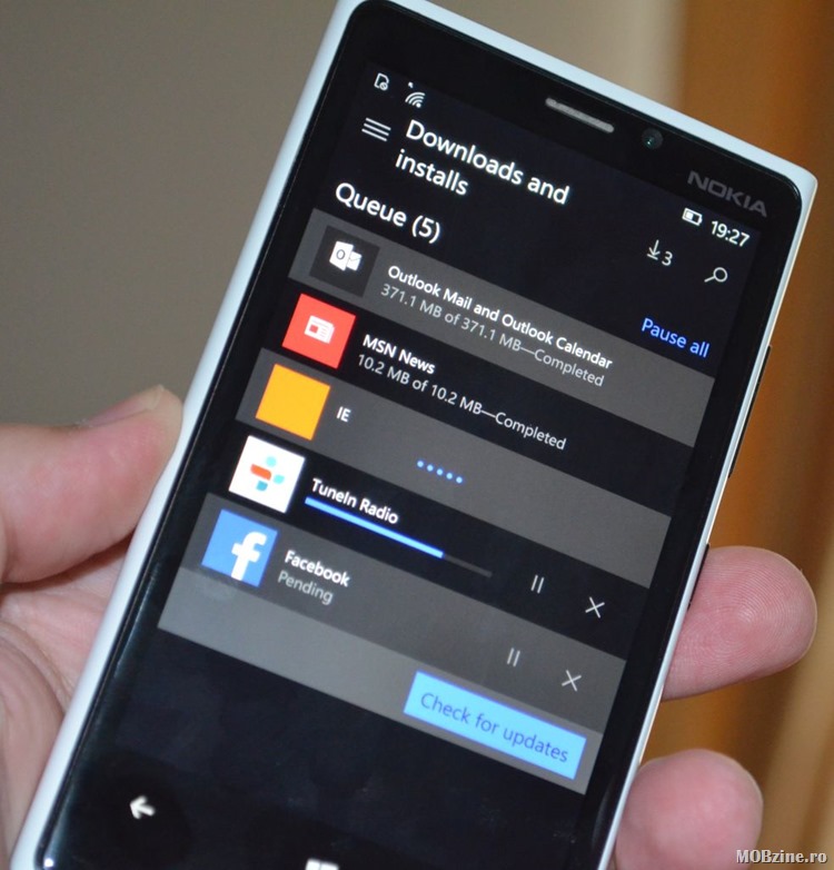 Windows 10 Mobile Insider Preview build 10136: poze si cateva impresii