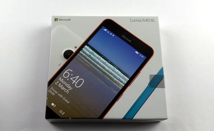 Castigatorul unui Microsoft Lumia 640 XL este…