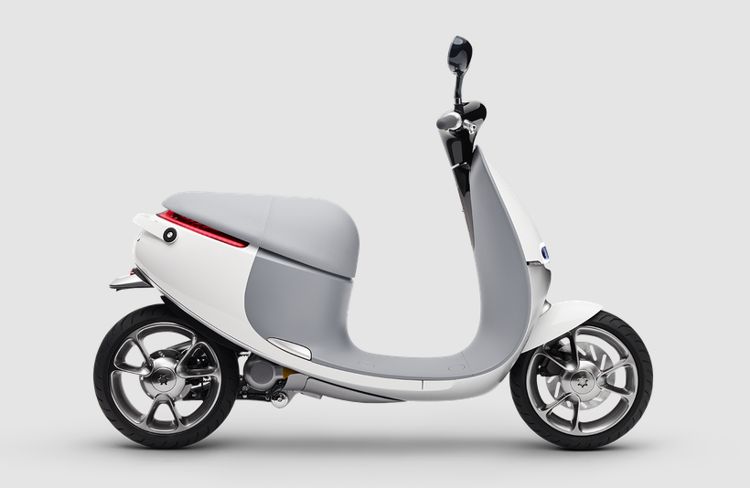 Gogoro, un (Smart)scooter electric si inteligent