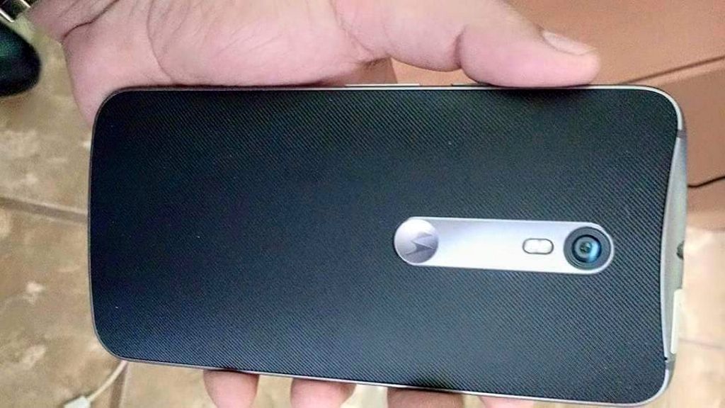 Moto X (2015) scoate capul la lumina