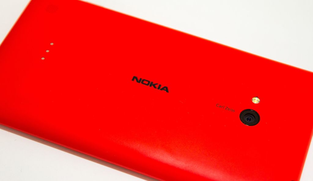Nokia pe taraba! Vor sa faca telefoane smart!