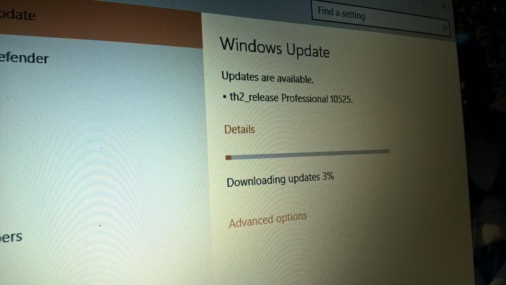 Windows Insider continua cu Windows 10 build-ul10525