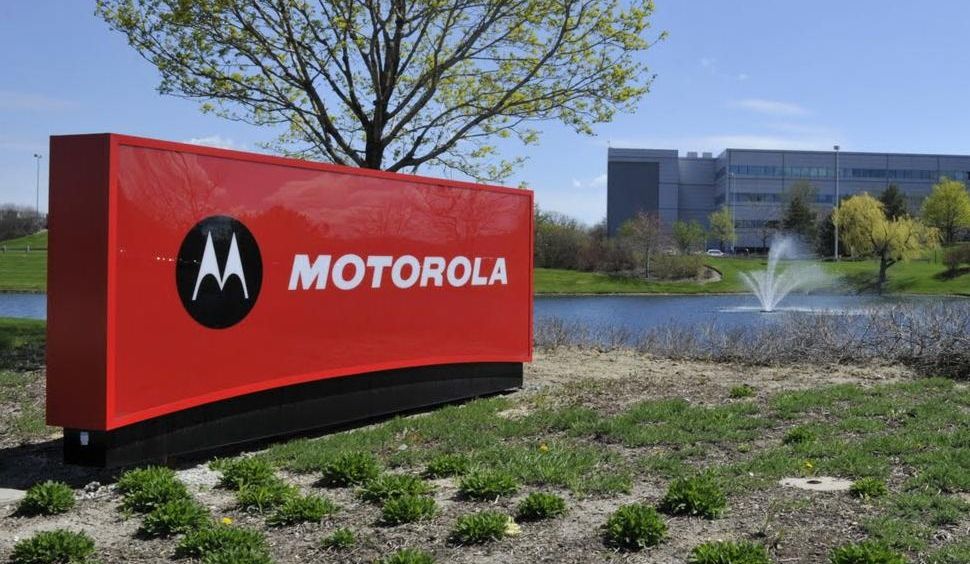 Motorola va ingloba Lenovo Mobile