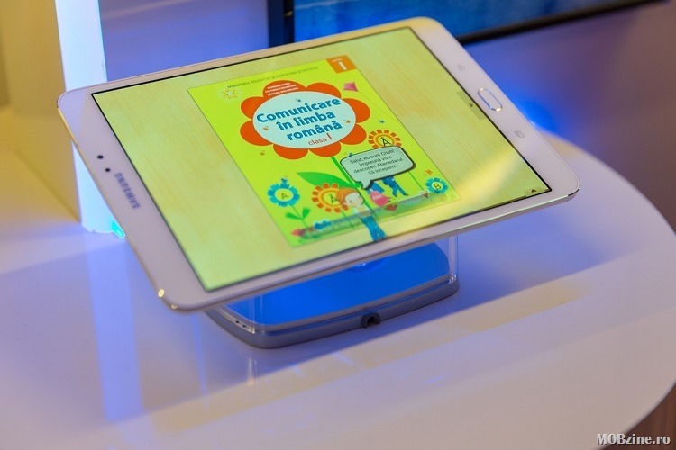 Premiera: Samsung a adus Manualele Digitale interactive de clasa 1 si 2 pe Smart TV-uri si tablete