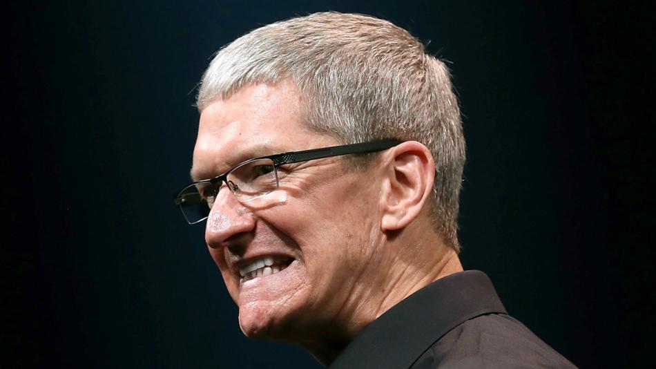 Apple va permite in sfarsit eliminarea unor aplicatii stock din iOS