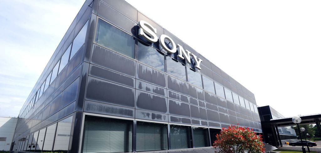Sony s-a razgândit (din nou) si investeste intr-o fabrica