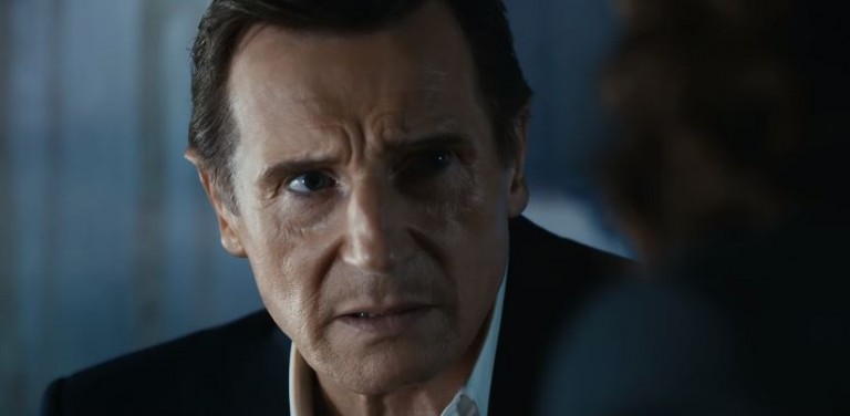 Liam Neeson e Omul din viitor in noul promo LG pentru Super Bowl