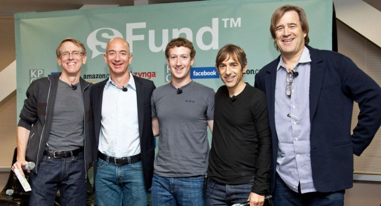 Mark Zuckerberg urca pe locul 4 in topul celor mai bogati oameni