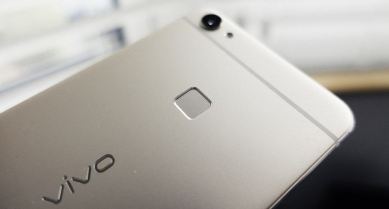 Un nou smartphone VIVO se apropie: vivo X6S