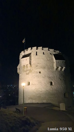 Lumia950XL_night_1B