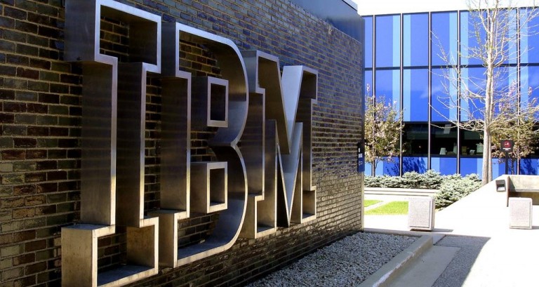 IBM disponibilizeaza o parte din angajatii din SUA
