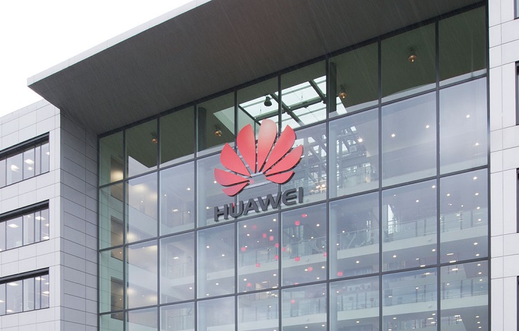 Huawei isi intareste pozitia in topul producatorilor de smartphone