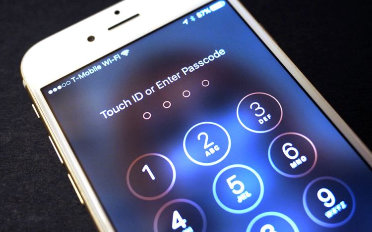 Inca un iPhone spart de autoritati fara ajutorul Apple