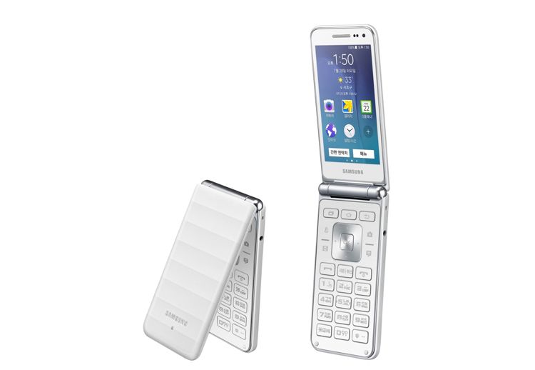 Samsung pregateste Galaxy Folder 2, un flip-phone pentru nostalgici