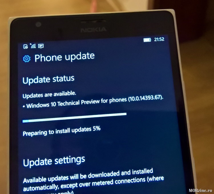 Windows 10 Mobile Anniversary Update lansat pentru smartphone-urile compatibile!