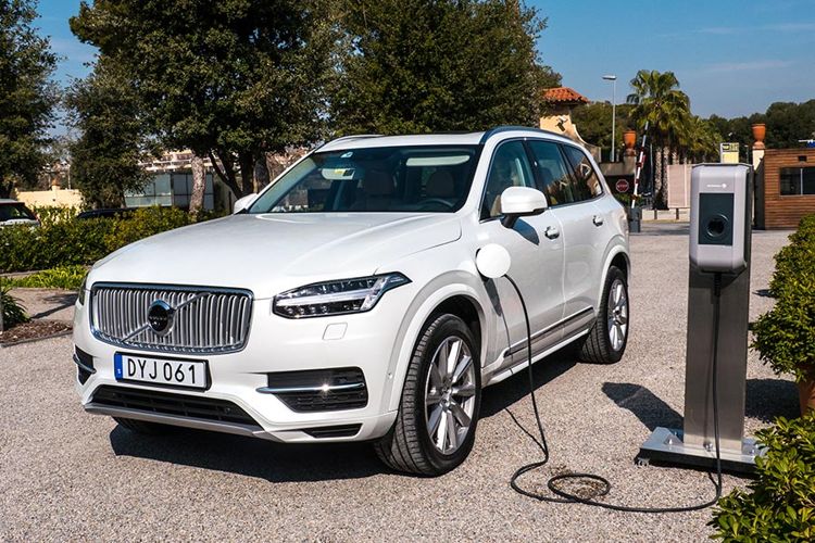 LG, parteneriat cu Volvo in zona de vehicule electrice